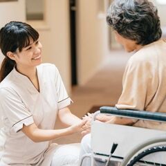 住宅型有料老人ホーム／看護師／週３～OK／さくらの郷船橋／髪型髪...