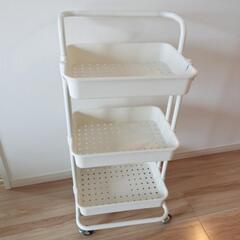 車輪付きラックの画像