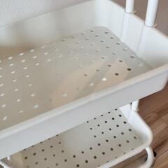 車輪付きラックの画像