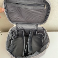 タグ付き新品未使用メイクポーチの画像