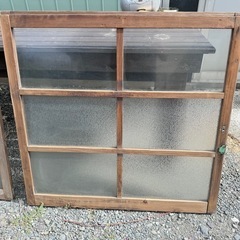 レトロ扉「アンティーク」の画像