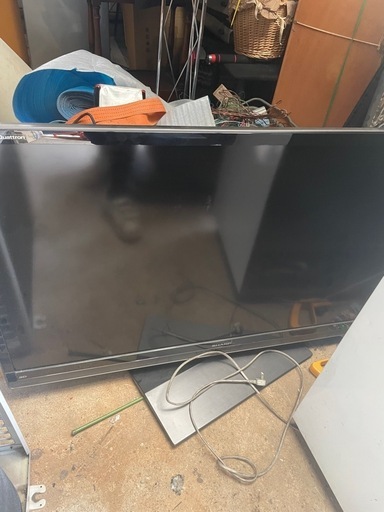 SHARP AQUOS 46型