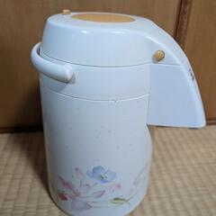 レトロ　ポットの画像