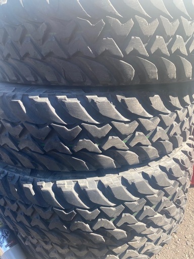 タイヤ、ホイール BRIDGESTONE DUELER M/T
