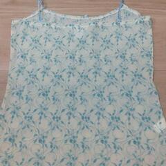 美品　キャミソール　薄手の画像