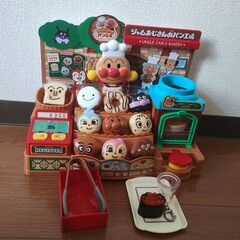 かまどでやこう ジャムおじさんのパン工場