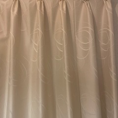 クリーム色 抽象模様 ドレープカーテン フック式
