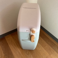 オムツゴミ箱　