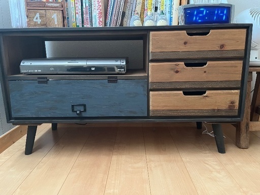 テレビ台