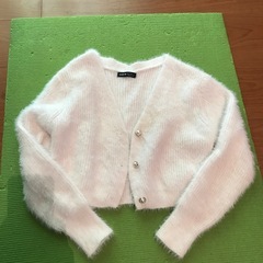 ニット　ボレロ　　白