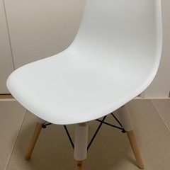 イームズチェア　ダイニングチェア　新品