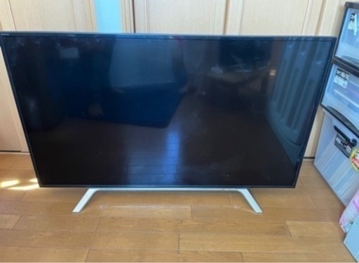 液晶テレビ