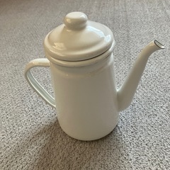 お譲り先決まりました　未使用　
ホーロー　琺瑯　コーヒーポット