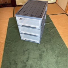 3段プラスチック収納ケース