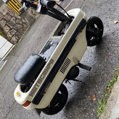 モトコンポ　人気の白　　乗って帰れます。の画像