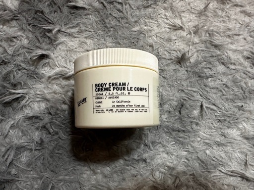 le laboボディクリーム250ml未使用品