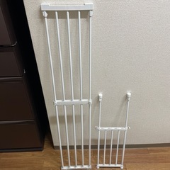 突っ張り棚の画像