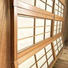 障子窓　4枚セット　レトロな和風建具　はめ殺しタイプ　木製の画像