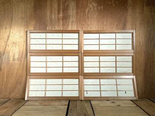 障子窓　4枚セット　レトロな和風建具　はめ殺しタイプ　木製