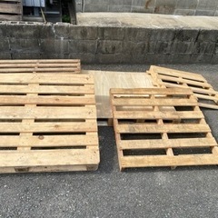 パレット　木製　キャンプに　園芸に　犬小屋作りに　棚作りに　キャ...