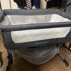 ベビーベッド 