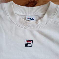 FILA 長袖Tシャツの画像