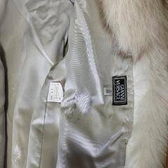 ミンク毛皮のハーフコートの画像