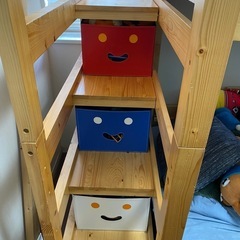 2段ベッド¥500※寝れるのは1人(上)だけの画像