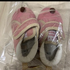 ベビー　スニーカー　女の子の画像