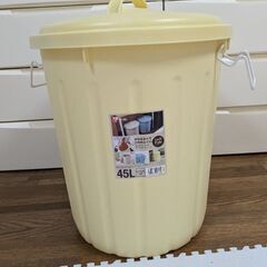 【茅野市】アイリスオーヤマ ゴミ箱 ソフトペール 45L イエロ...