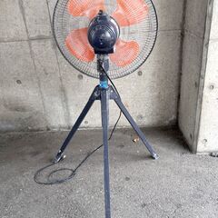 残り2台！工場扇 大型扇風機 羽根径45cm 3本脚 折りたたみ式 2018年 送風機 換気 乾燥 大型サーキュレーター Bの画像