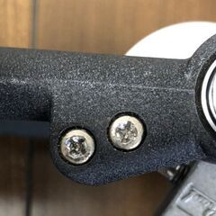 なめた固いネジの取り外し2本