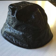 ZARA　の帽子です。　メンズ