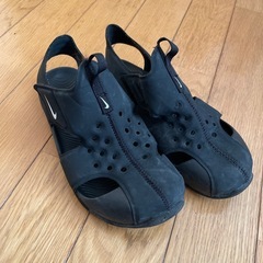 NIKE キッズ サンダル
