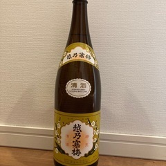 日本酒　越乃寒梅　一升　化粧箱付き　お譲りしますの画像