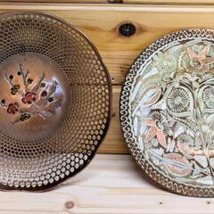 最終値下げ　格安　ビンテージ　逸品　金属製平飾り皿　2点　金属工芸品