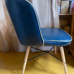 ダイニングチェア　ブルー　フェイクレザーの画像