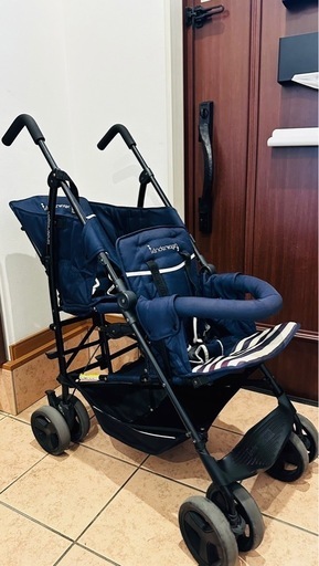⭐︎ご相談中⭐︎【中古】２人乗りベビーカー