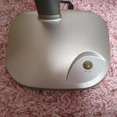 電気スタンドの画像