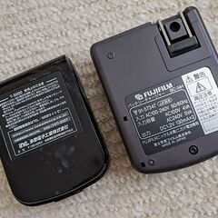 多摩電子工業 乾電池式充電器+FUJIFILM 単3バッテリーチャージャーの画像