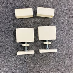 ディスプレイやテレビの壁掛け金具の画像