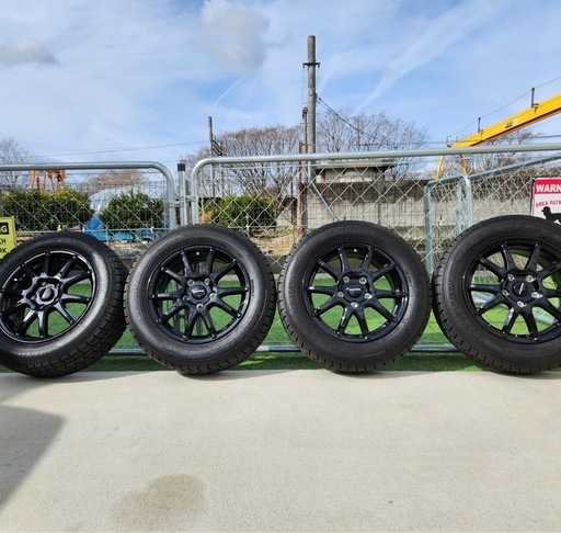 【2023年製、9-10分山】スタッドレスタイヤホイールセット185/65/R15