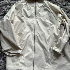 美品　ベージュ フード付きオーバーサイズジャケット　ハイスタンドマウンテンパーカーの画像