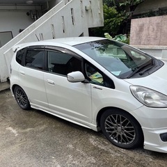 フィットハイブリッド10th anniversary特別仕様車