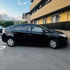 トヨタプリウス30系　車検１年１０ヶ月付　ZVW30  H２３年式　人気の黒の画像
