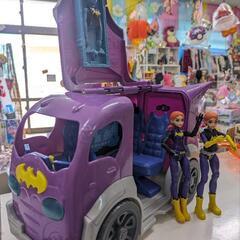 バットガール2体とバットモービルセット！の画像