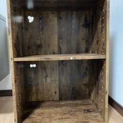 収納棚の画像