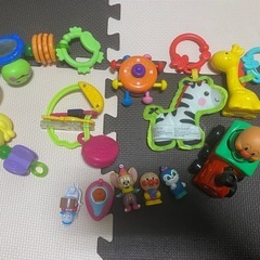 取引中・中古〉アンパンマンおもちゃetc