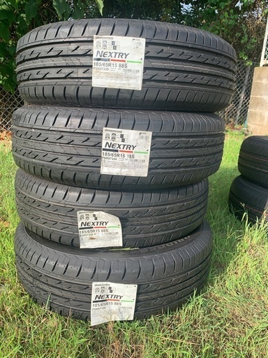 タイヤ BRIDGESTONE  185/65R15 88S