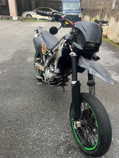 Dトラッカー売り